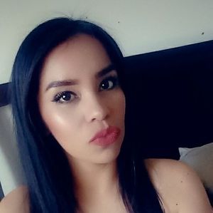 Meet your Posher, Dalia